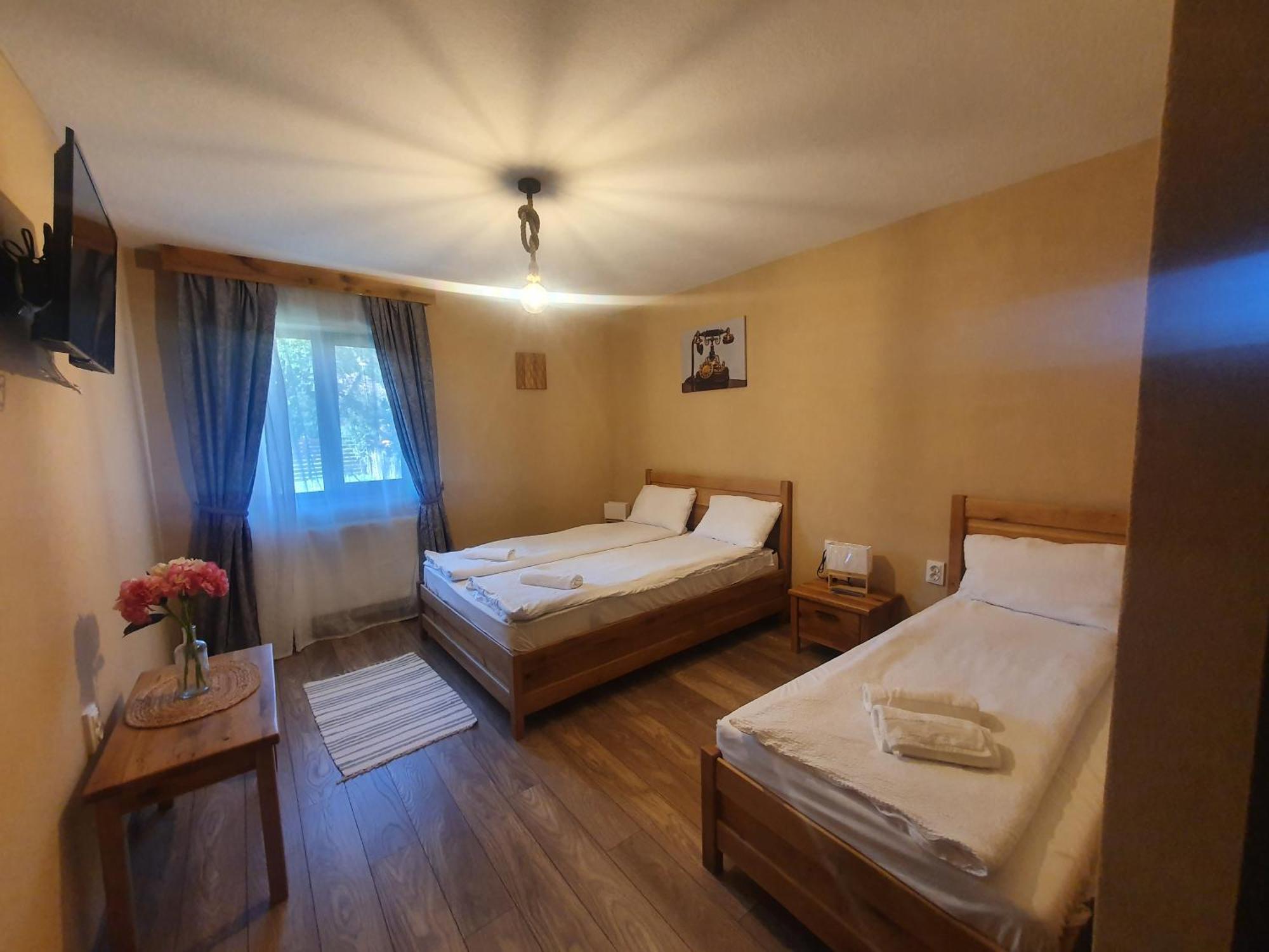 Pensiunea Transilvania Covasna Luaran gambar